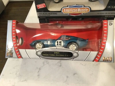 Colección Road Signature 1:18 1965 Shelby Cobra Daytona cupé #15 Foto 1 de 3
