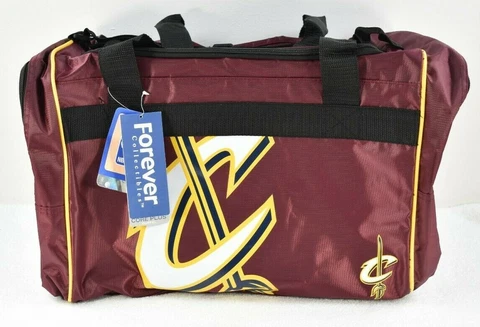 Cleveland Cavaliers Official NBA Duffel Bag - Lebron James #23 Cover