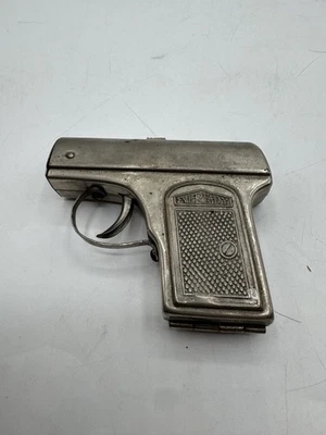 Linterna pistola de hojalata Ever Ready de colección, sin probar Foto 1 de 4