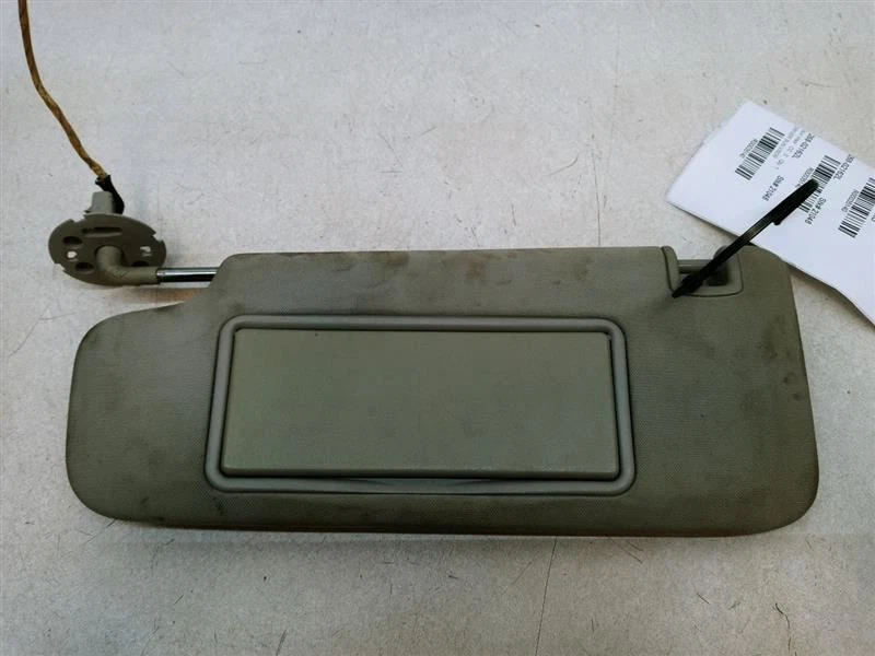 2009 SATURN AURA DRIVER LEFT SUN VISOR OEM USED TESTED  - Image 1 of 4