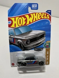 2025 Hot Wheels H Case ZAMAC BMW 2002 - Picture 1 of 2