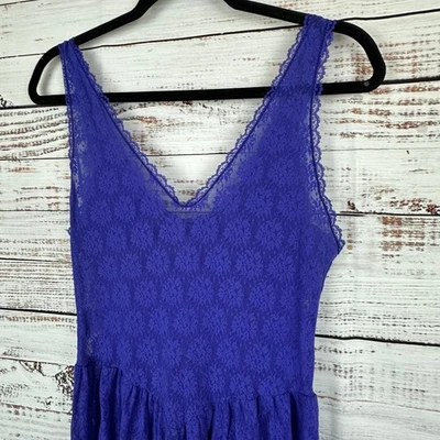 Vintage EUC Women's Maidenform Full Sheer Lace Purple Tank Slip Nightgown Sz Med - Image 1 of 4