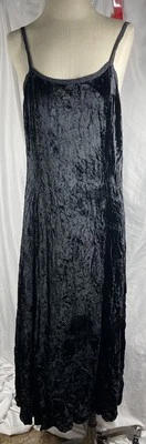 Vintage Black Velvet Maxi Dress Size Large Y2K Grunge Goth Fairy Whimsigoth Stap - Image 1 of 4