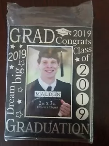 2019 Graduation Picture Frame for 2in X 3 in picture-Brand New-SHIPS N 24 HOURS - Picture 1 of 3