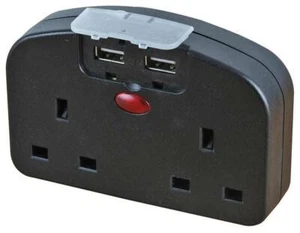 PEL00425 Doble Europeo Enchufe Adaptador Con USB - Negro - Imagen 1 de 2