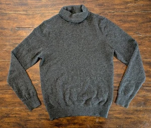 Uniqlo Womens XS Gray 100% Cashmere Sweater Turtleneck Knit Top Dark Gray - Picture 1 of 8