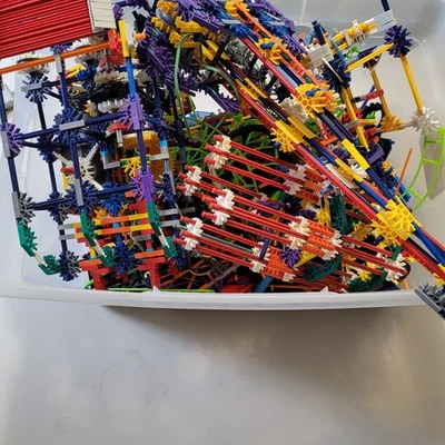 Lote Knex usado Foto 1 de 4