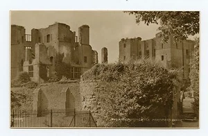 Castillo de Kenilworth, Torre Mortimers en Warwickshire, Inglaterra postal en blanco y negro - Imagen 1 de 2