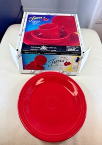 Homer Laughlin Fiesta Fiestaware Dinner Plate Red 10.5 inch Scarlet 831 326 - Picture 1 of 4