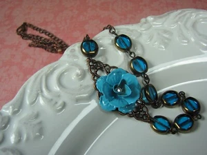 Collar Turquesa Flor Azul Shabby Chic Dama de Honor Victoriano Antiguo Cobre  - Imagen 1 de 4