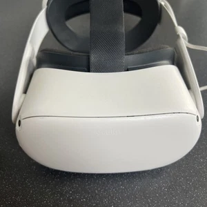 Auriculares Meta Oculus Quest 2 64 GB VR con controladores correa Elite y base Anker - Imagen 1 de 12
