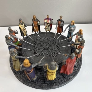 King Arthur with 12 Knights of the Round Table Resin Sculpture Detailed - Picture 1 of 9