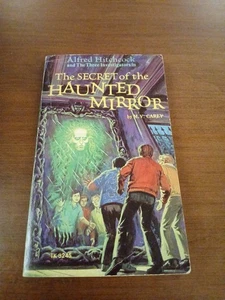 The Three Investigators In Secret Of The Haunted Mirror Hitchcock Softcover - Picture 1 of 14