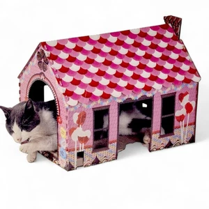 Heart To Tail Valentines Day Pink Heart Candy Sweets Cat House Scratching Board - Picture 1 of 11