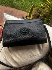 Vintage Dooney & Bourke All Weather Leather Made in USA Shoulder Bag Black 90s - Picture 1 of 8