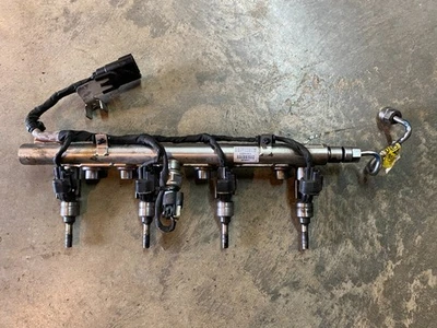 12-15 2015 雪佛兰 CAPTIVA EQUINOX 燃油铁路带连接器 2.4L 快速发货 — 第 1/4 张图片