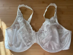 Vintage Lovable Lace Unlined Underwire Bra F034 White 44D - Picture 1 of 6