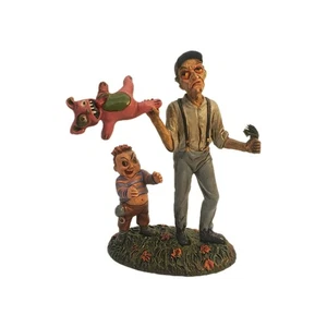Dept 56 Creepy Carnie 4038894 Halloween Village Carnival Teddy Bear Winner 2014 - Picture 1 of 3