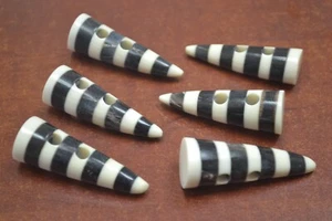 6 PCS STRIPE HORN TOGGLE SEWING 2 HOLE BUTTONS CRAFT 2" #T-2266 - Picture 1 of 1