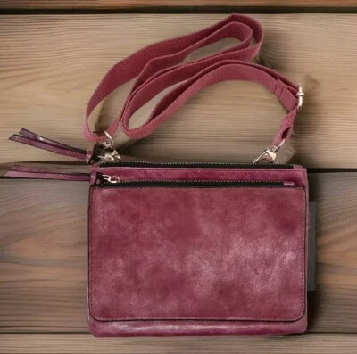Cartera Bandolera Púrpura con Correa Ajustable No Boundaries Sydney NUEVA Foto 1 de 4
