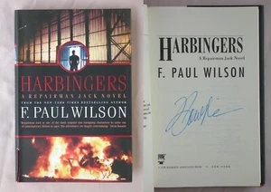 Signed 1st Ed HARBINGERS F Paul Wilson HARDCOVER 2006 REPAIRMAN JACK BOOK - Picture 1 of 4