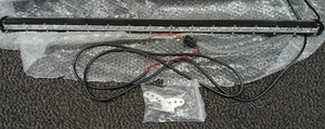 31 inch LED light bar with hardware - Picture 1 of 2