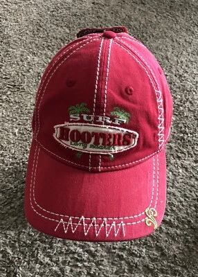 De Colección Surf HOOTERS Tablas Largas Sombrero Gorra Rojo Tek Flex Talla S/M Nuevo Con Etiquetas Foto 1 de 4