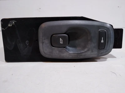 2003 Volvo S60 V70 XC70 interruptor de janela de energia direito do passageiro 30658117 cinza - Imagem 1 de 4