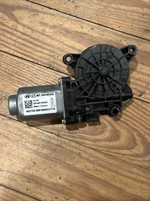 Conjunto de motor regulador de ventana eléctrica derecha genuino OEM Hyundai Kia 16-20 83460F2000 Foto 1 de 2