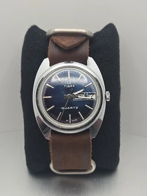 1977 Timex Day Date Quartz - Image 1 of 4
