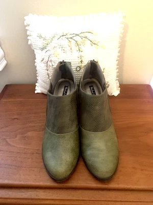 Botines Michael Antonio Mujer Oliva Tacón Alto Talla 7.5 - ¡Preciosos!! Foto 1 de 4