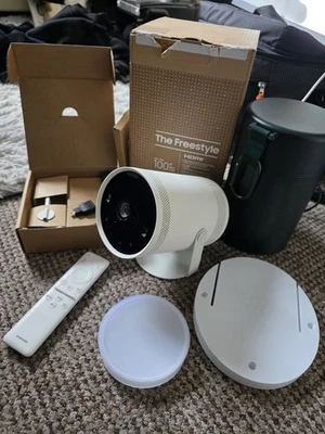 Samsung Freestyle 2 With Wall Mount Case And micro hdmi bundle - Image 1 of 4