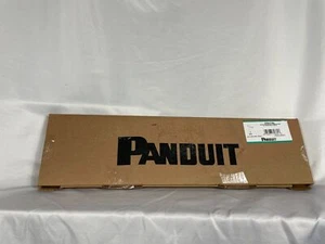 PANDUIT CPATCBL ZERO RACK SPACE TRANSITIONAL COVER FOR ANGLED PATCH PANELS - Photo 1/9