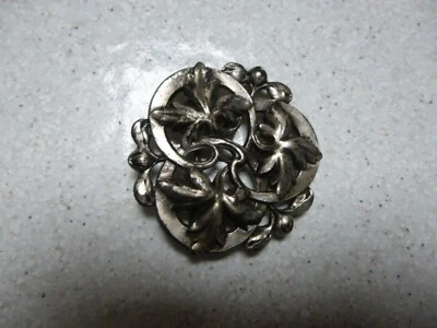 Boucle de ceinture pour femme en métal polie avec décors de feuilles   - Photo 1/2