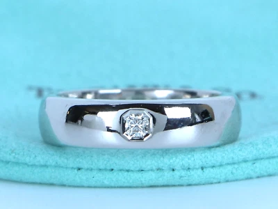 Alianza de boda para hombre Tiffany Lucida platino diamante 6 mm talla 10 $4,000 Foto 1 de 4
