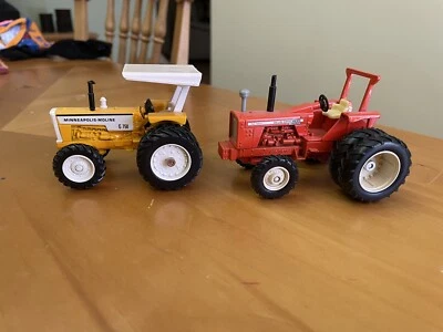 1994 / 1995 Toy Farmer Show Tractors 1/43 Allis Chalmers and Minneapolis Moline - Image 1 of 4