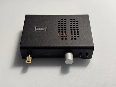 Como nuevo - Schiit Audio Magni Unity (¡Plateado, SIN DAC!) + Accesorios al por menor, caja Foto 1 de 4