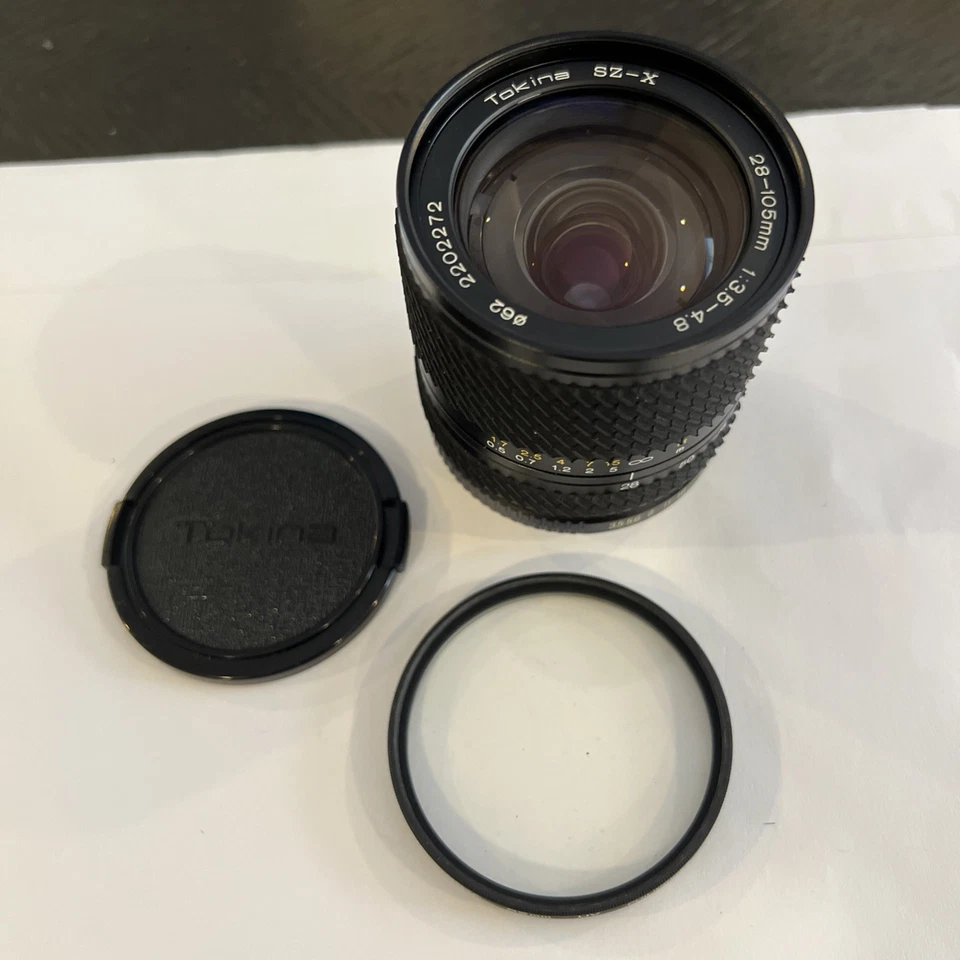 Tokina SZ-X 28-105mm 1:3.5-4.8 062 2202272 Lens With Filter, Cap And Manual Used - Image 1 of 4