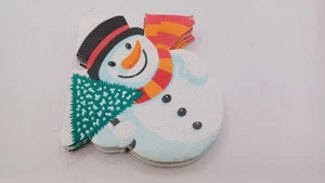 Juego de 9 servilletas vintage con sello, muñecos de nieve sosteniendo árbol. 6x5. D2310 - Imagen 1 de 6