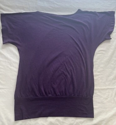 Camisa Energy Junior Mediana Púrpura Oscuro Camiseta Blusa Con Pliegues Foto 1 de 4