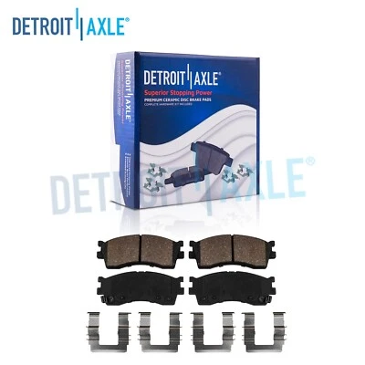 Pastillas de freno delanteras de cerámica con kit de herrajes para pastillas de freno Kia Rio Spectra Sephia Foto 1 de 4