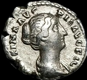 FAUSTINA II Junior 128-175 AD- Marcus Aurelius Wife - Ancient Silver Denarius  - Picture 1 of 2