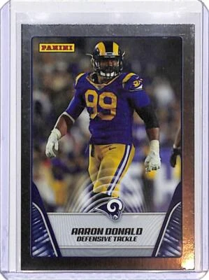 2019 Panini Trading Cards Silver #62 Aaron Donald Rams Football Card ID:26739 - Image 1 of 2