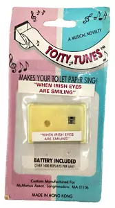 Novedad caja de música de papel higiénico Toity Tunes suena cuando los ojos irlandeses sonríen - Imagen 1 de 2