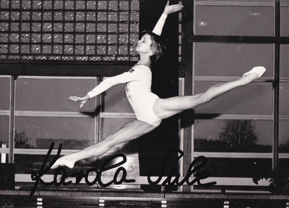 Autogramm - Karola Sube (Turnen) - DDR-Karte - Bild 1 von 1