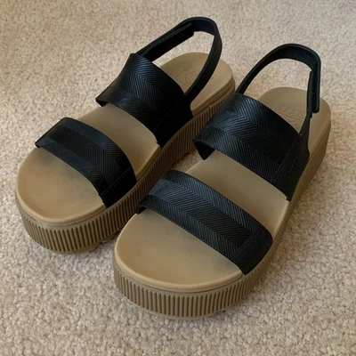 Reef Women’s Water Vista Higher Platform Sandals Sz 8 Black Adjustable Slingback - Image 1 of 4