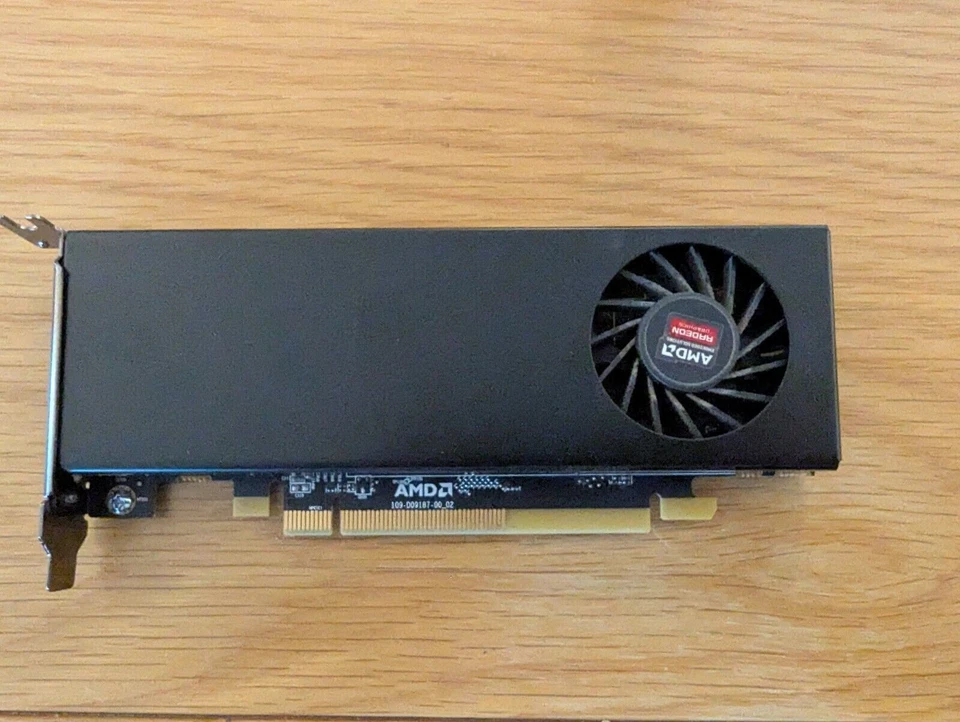 AMD Radeon E9173 Video Card 2 GB | 0W6F74 low Profile - Image 1 of 1