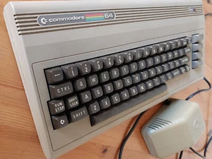 Commodore C64 mit Netzteil - Bild 1 von 10