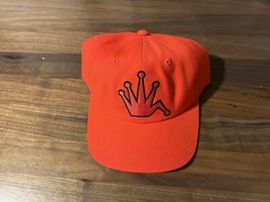STÜSSY © 2024 LOW PROFILE BENT CROWN SNAPBACK RED ONE SIZE BRAND NEW - Picture 1 of 5