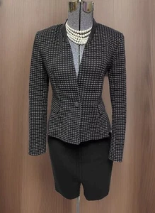 NEW Classiques Entier Skirt Suit Size 4 Two Piece Set 29X24 Nordstroms Pockets - Picture 1 of 23